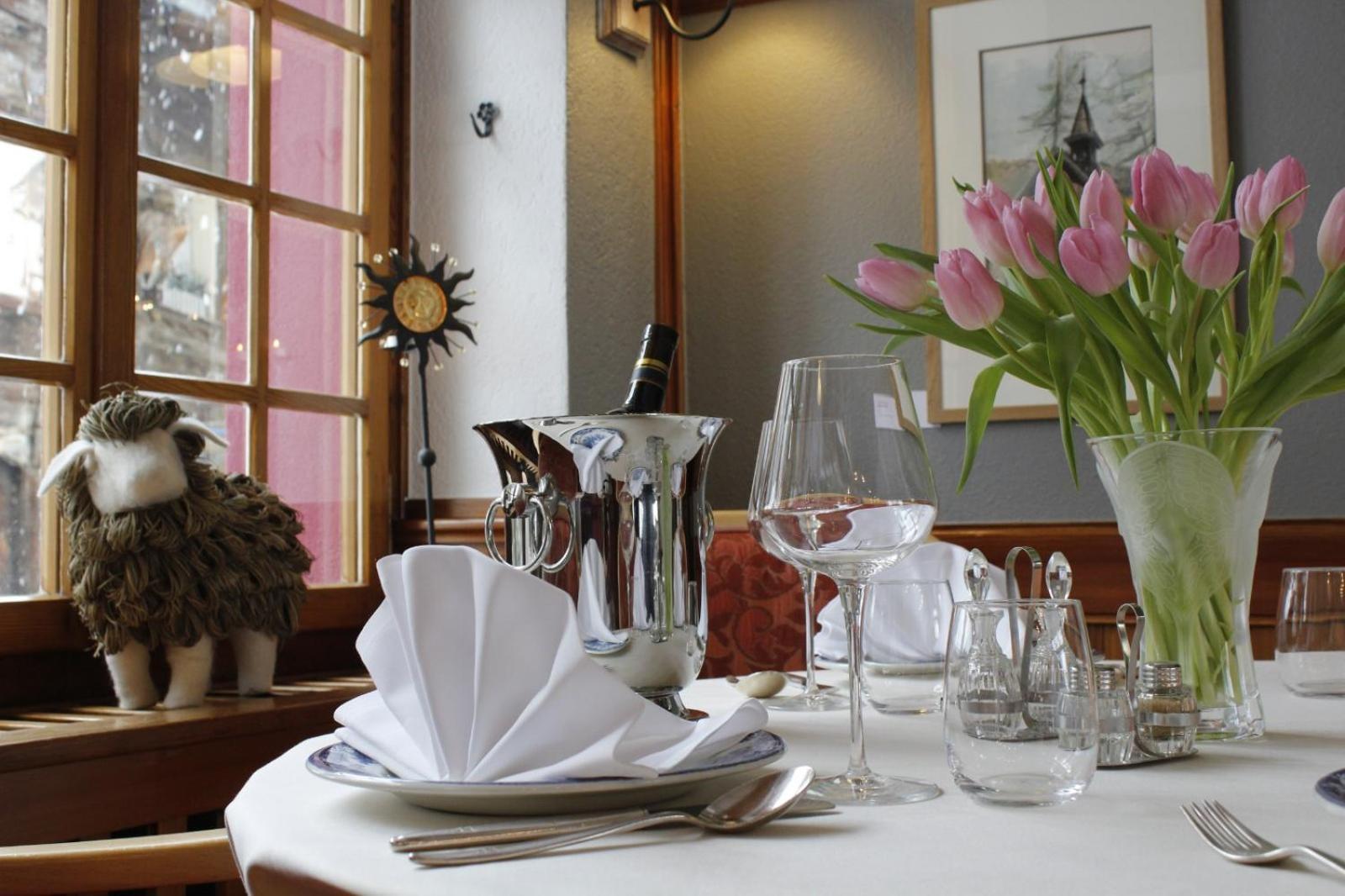 Hotel Restaurant Escher Leukerbad Luaran gambar
